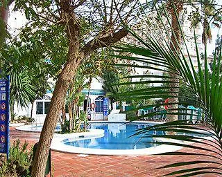 Apartamentos Pueblo Quinta Dos Torremolinos Spain
