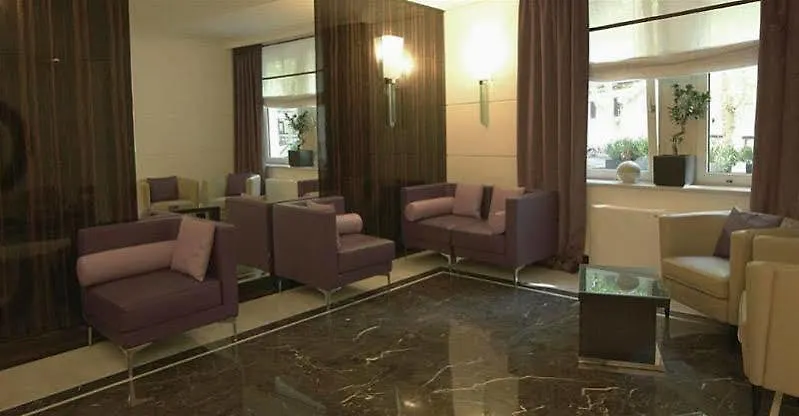 Apartamentos Pueblo Quinta Dos Torremolinos 0*,